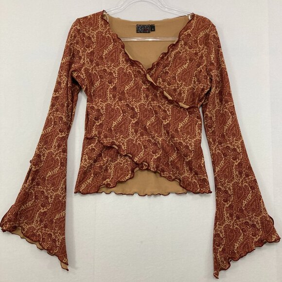 M Heart M size Medium Boho Criss Cross Flare Sleeve Stretch Top Y2K Festival - Picture 1 of 11